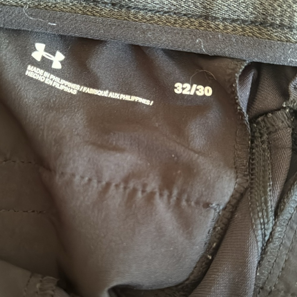 Men’s Under Armour golf pants. Size 32x30. Stretch comfort waistband. - Picture 3 of 5